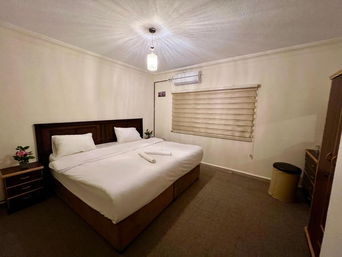 וואדי מוסא Raqeem Hotel מראה חיצוני תמונה