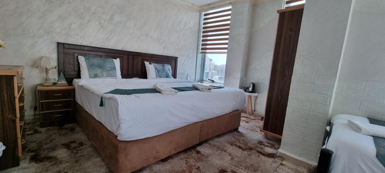 וואדי מוסא Raqeem Hotel מראה חיצוני תמונה